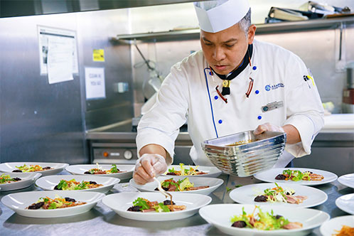 Gastronomía excelente con Azamara. SoloCruceros.co