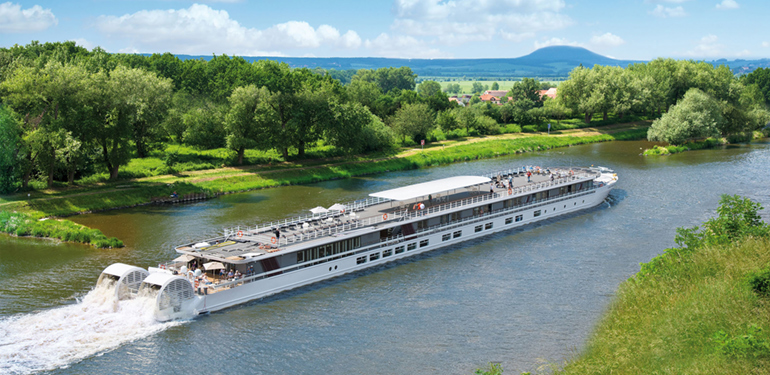 CroisiEurope. SoloCruceros.com CroisiEurope. SoloCruceros.com