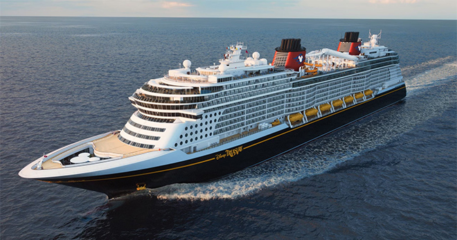 Disney Treasure, Disney Cruise Line. SoloCruceros.co
