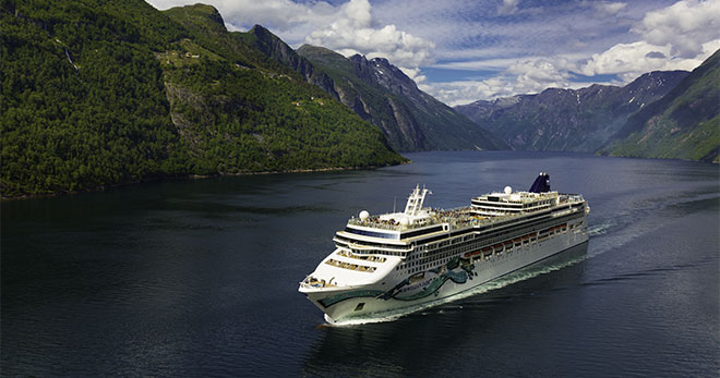 Norwegian Jade, NCL. SoloCruceros.co