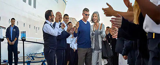 Club Oceania. SoloCruceros.com